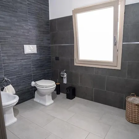 Πανσιόν Domo San Leone Uta