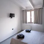 Domo San Leone - Storica Con Vasca Idromassaggio, Giardino E Parcheggio Privato 3*