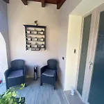 بيت ضيافة Domo San Leone - Storica Con Vasca Idromassaggio, Giardino E Parcheggio Privato Uta